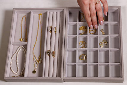 Schmuck richtig aufbewahren & pflegen – Tipps & Ideen